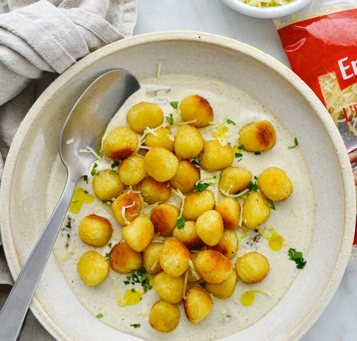 Gnocchis poêlés, sauce tartufata à l’emmental