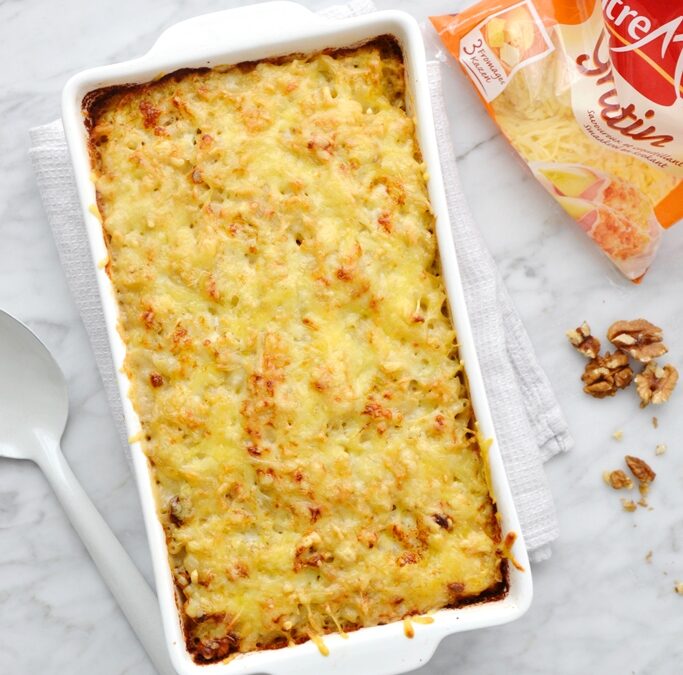 Gratin de coquillettes emmental, poireau et noix