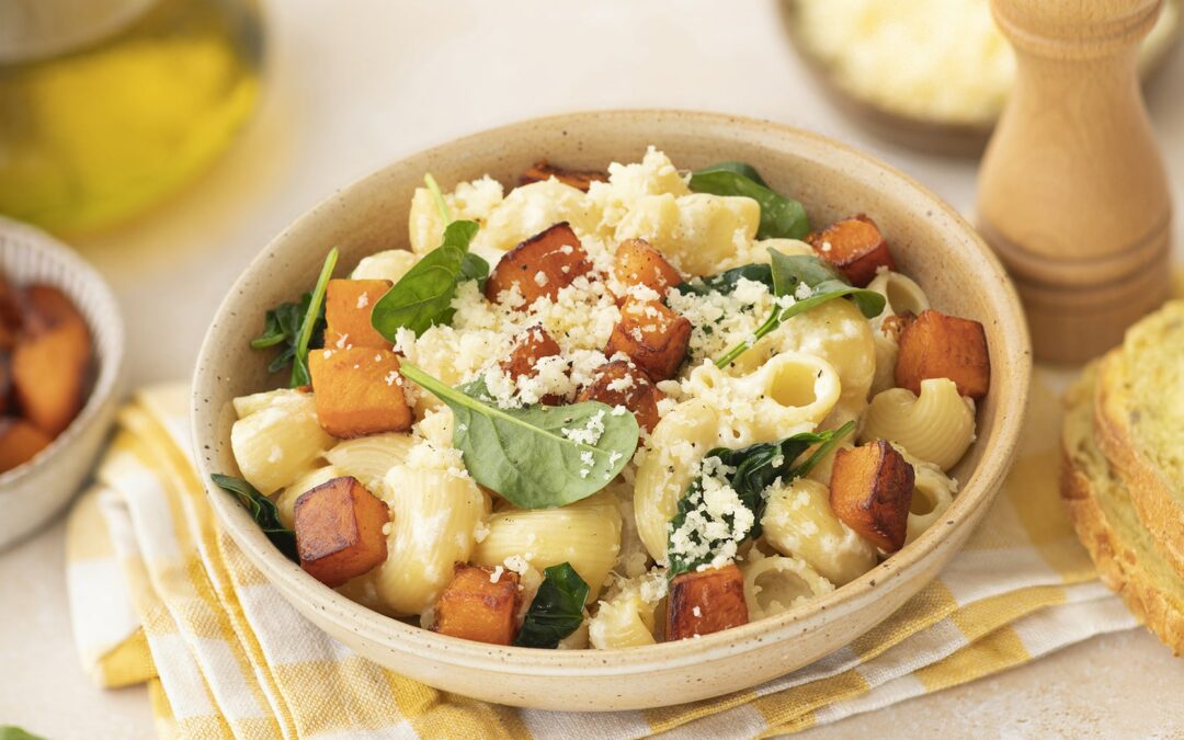 Pâtes à la crème de « Mix Pasta Entremont », cubes de courges et pousses d&rsquo;épinards