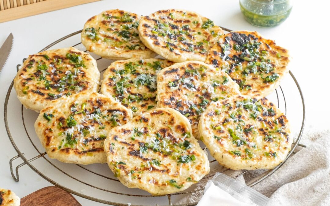 Flatbreads au fromage & beurre à l’ail
